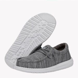 Wally Youth Blend Linen stone color youth and toddler shoes